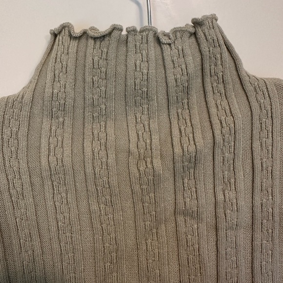 Sweater dress - Picture 2 of 5